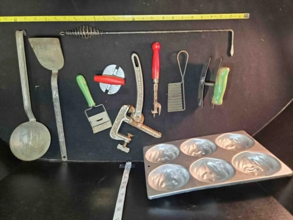 Kitchen utensils
