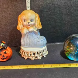 Portable puppy lamp, Glass globe, Jack O' Lantern
