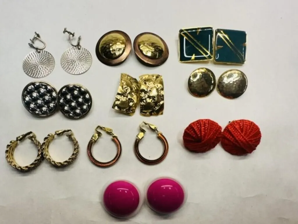 13 pr Vintage Ladies Earrings-Clip-on & Screw