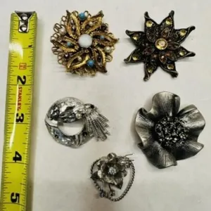 5 Brooches-Silver tone, antique gold, gold tone
