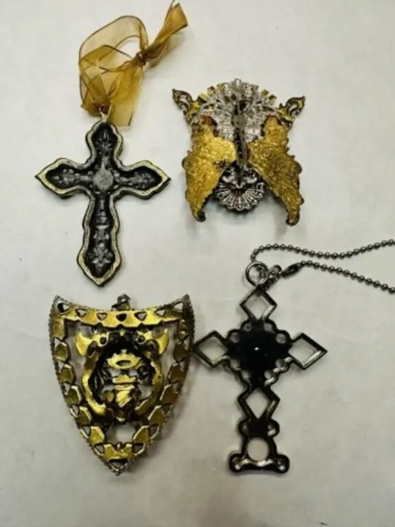 Rhinestone Cross Pendants, Shield Gold tone pendan