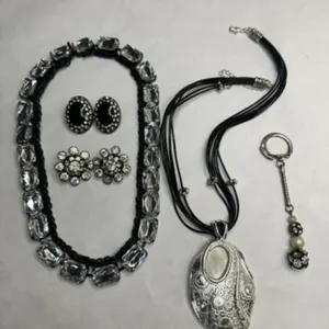 Large Rhinestone Necklace made w/black chain, Viny