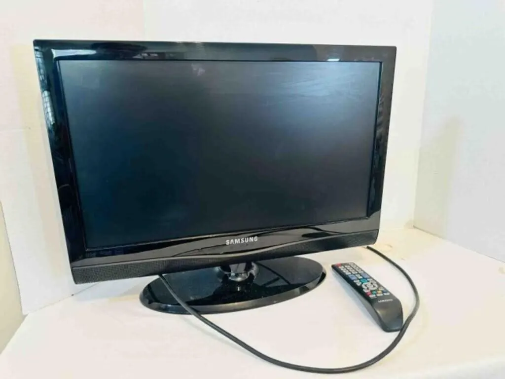 Samsung TV 21" Remote--untested