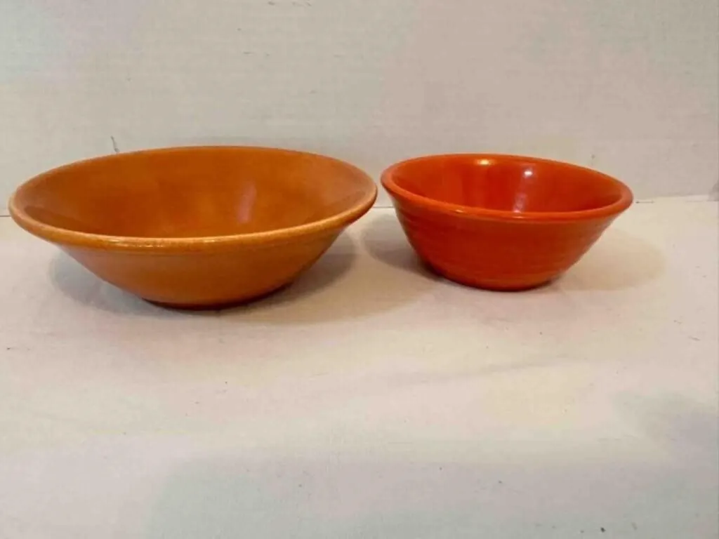 Bauer Pottery small bowls, ringware orange 4.5"