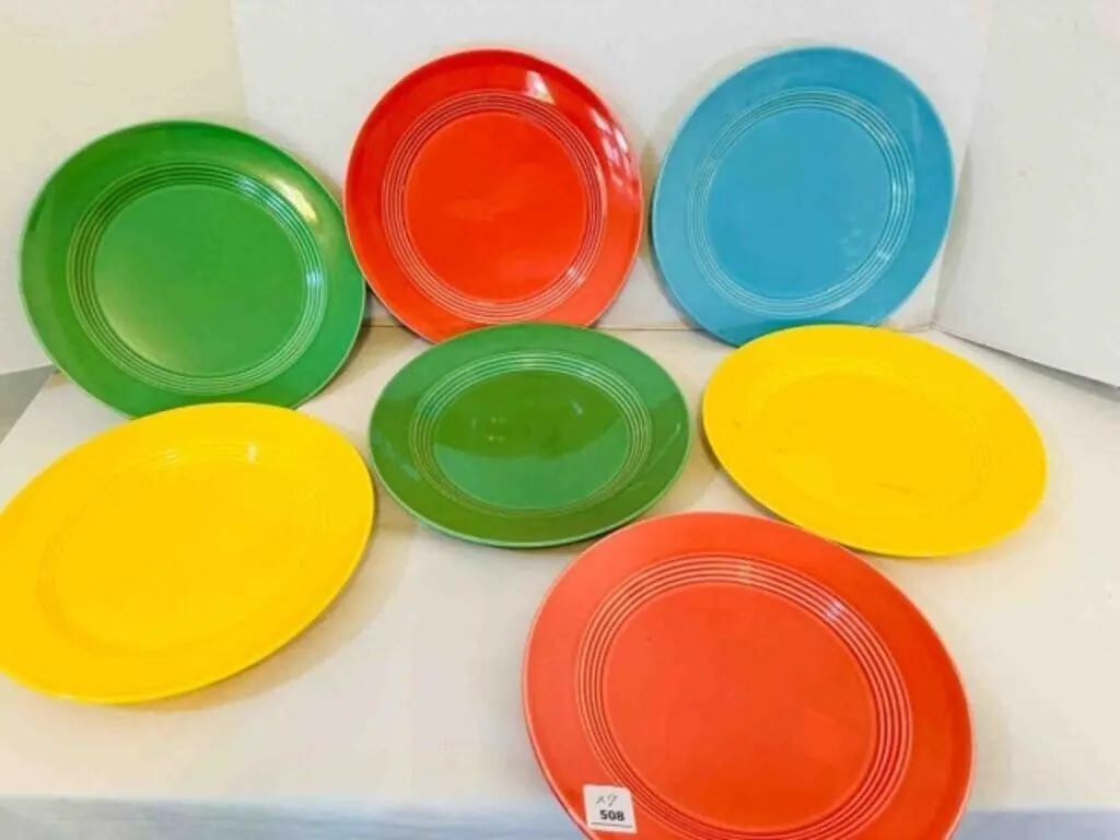 7 Homer Laughlin Harliquin 10" Dinner Plates
