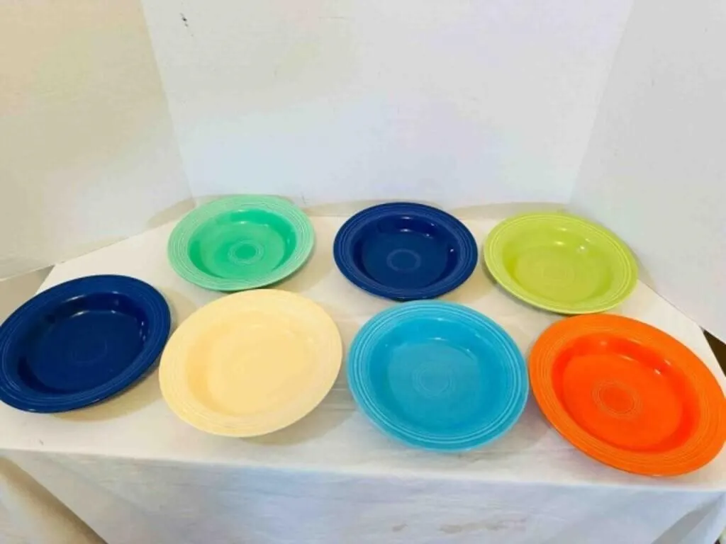 7 Soup Salad Flat Bowls Fiesta, 8 3/8" rim to rim