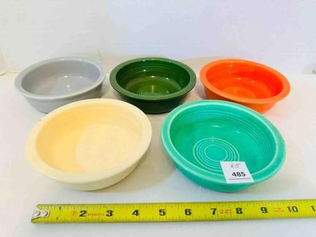 5 Fiesta Classic Rim 5 3/8" Dessert Bowls