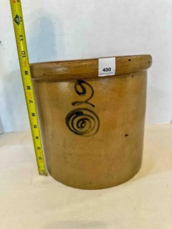 2 Gallon Salt Glazed Crock Bee Sting Red Wing