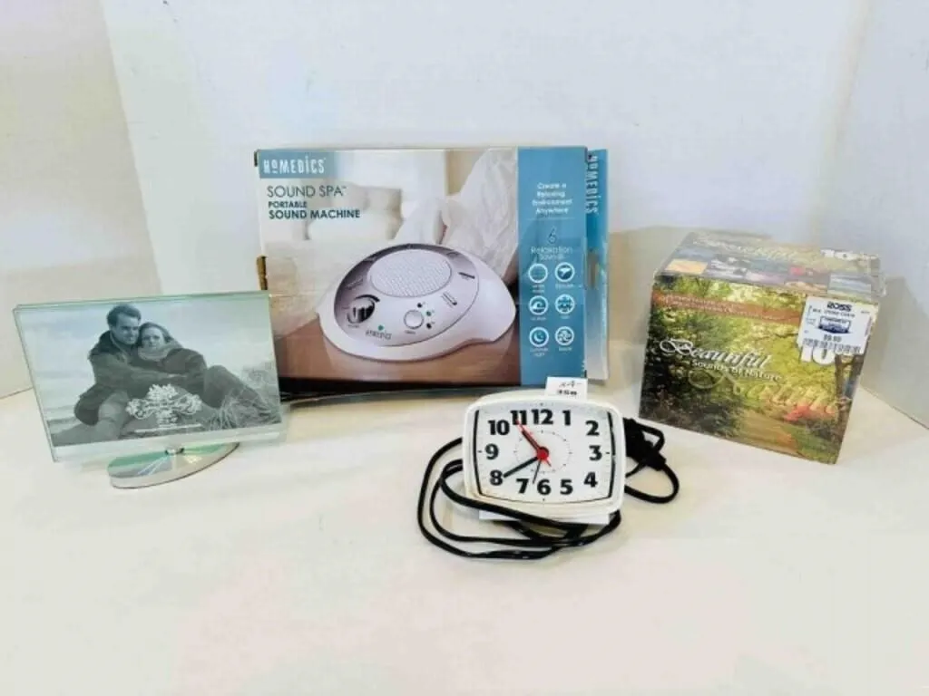 Homedics Sound Spa Machine, Alarm Clock, 10 CD pkg