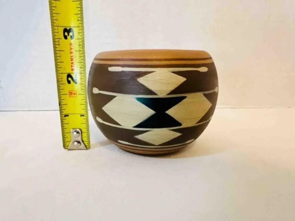 SW Native American Art Clay Pot signed Sherry