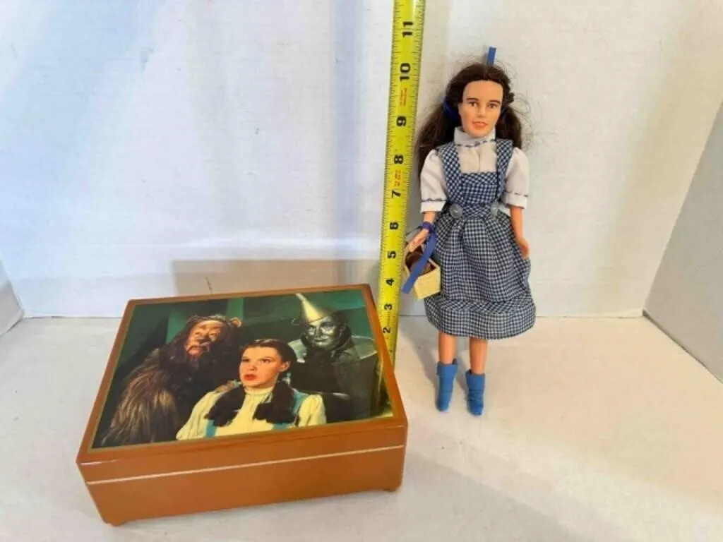 Wizard of Oz wood jewelry music box-plays Off to