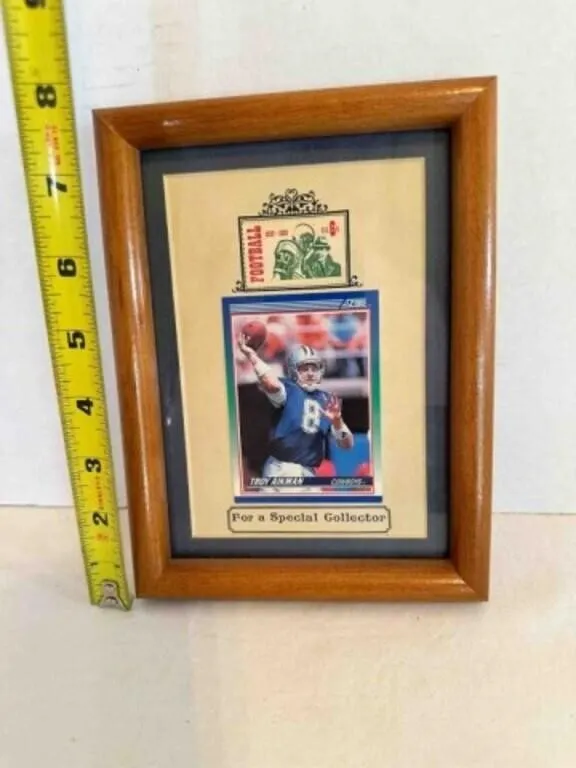 Framed Troy Aikman Dallas Cowboys football Card