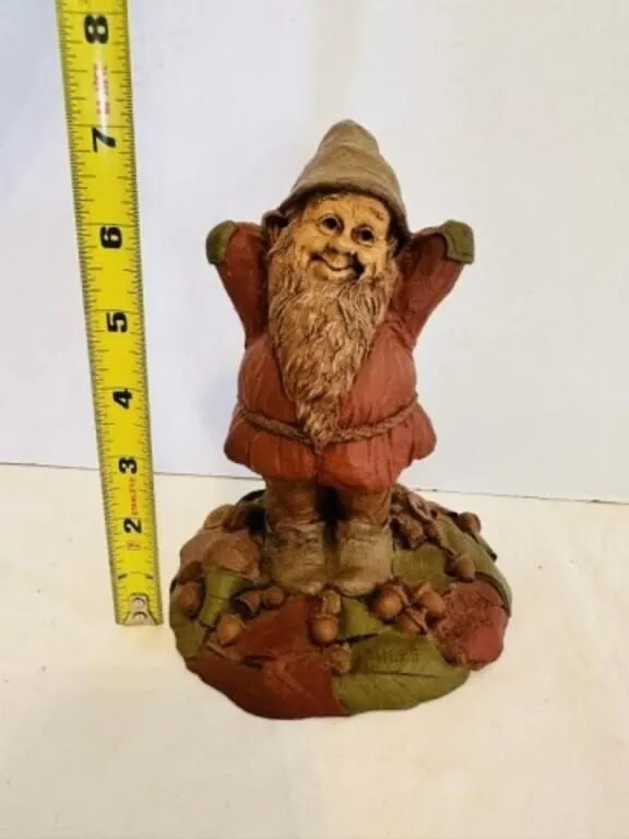 Tom Clark Gnome Miles 22 1985