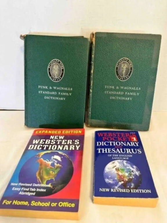 1961 Funk & Wagnalls Dictionary 2 volumes, Webster