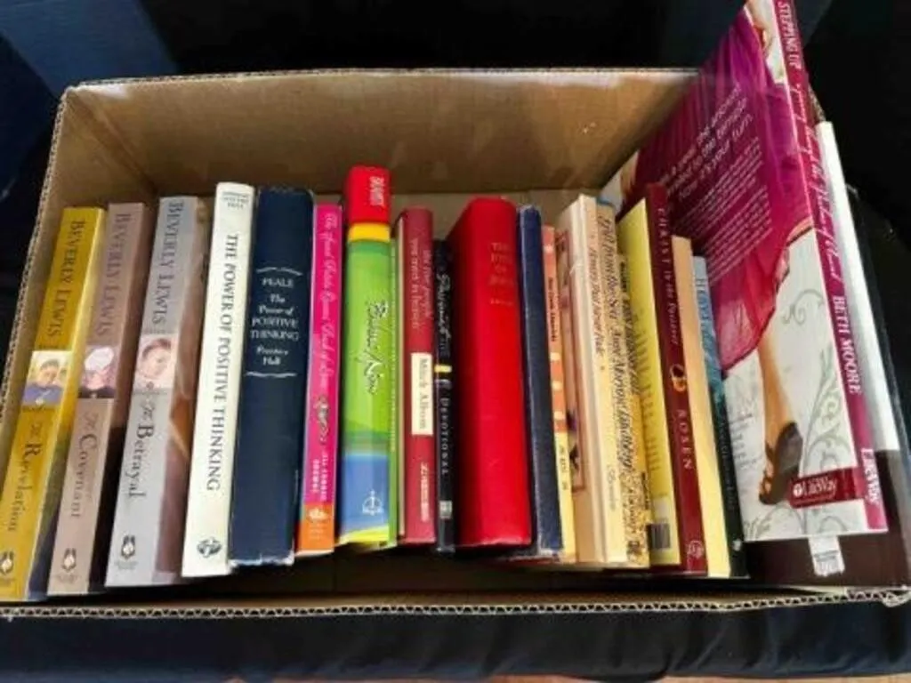 Inspirational Books, Beverly Lewis, Beth Moore,