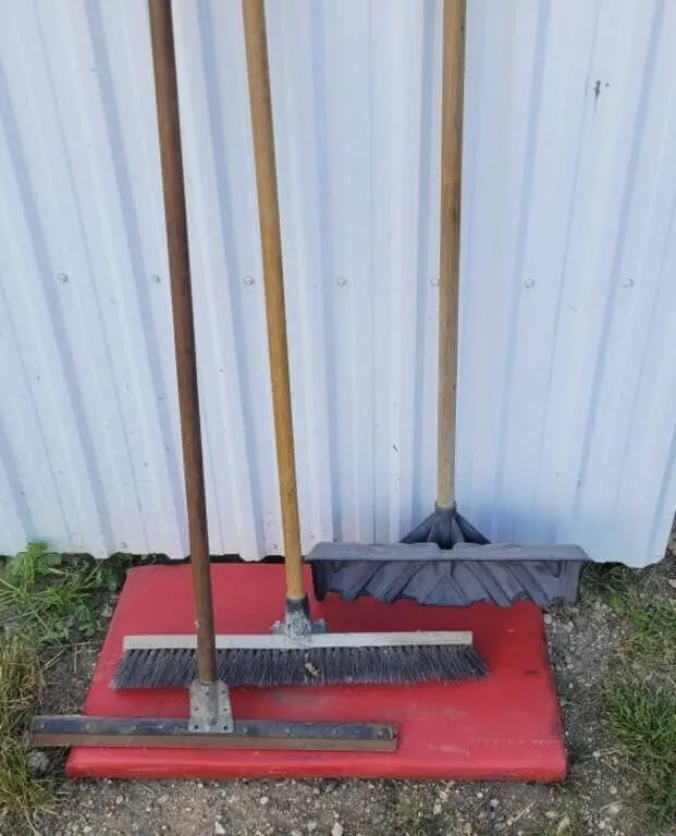 Push Shovel, 24" Broom, 24" Floor Squeegee
