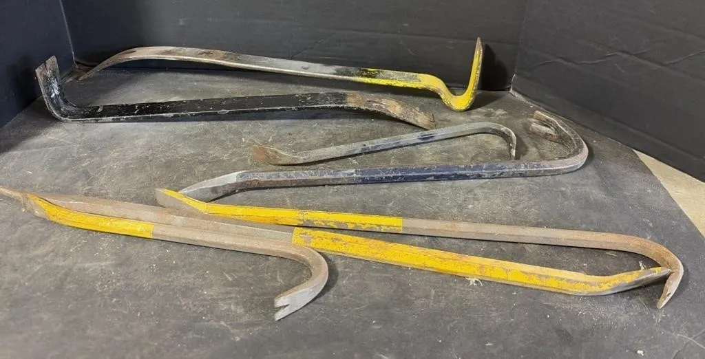 Nail Pullers/Crowbars