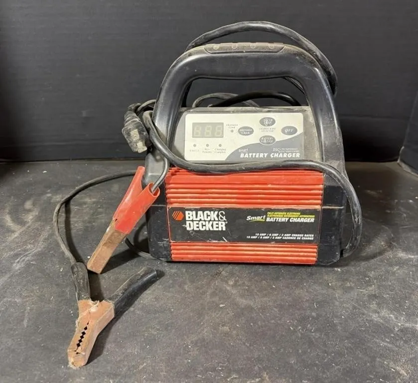 Black and Decker Battery Charger