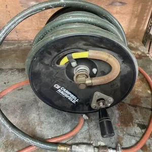 Campbell Hausfeld retractable air hose reel with