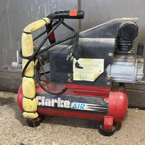 Clarke Air 1.5-Gallon Air Compressor