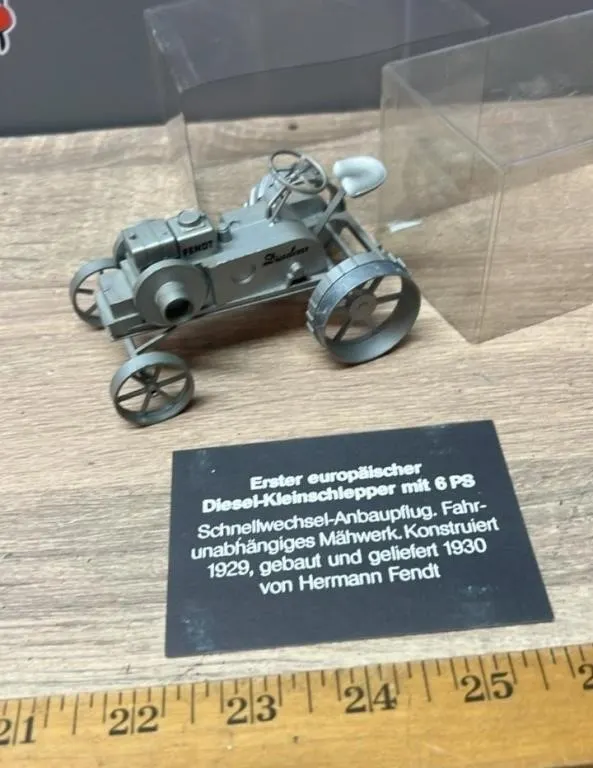 1929 FENDT 1:43 Dieselross Tractor