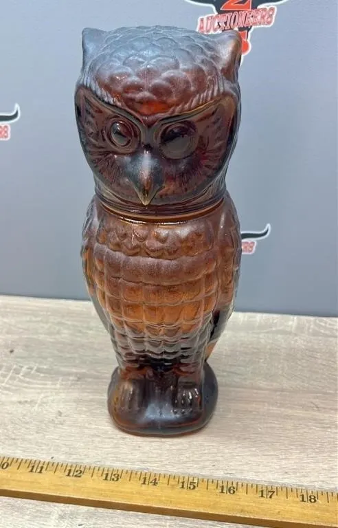 10" Owl Liquor Decanter, EMPTY