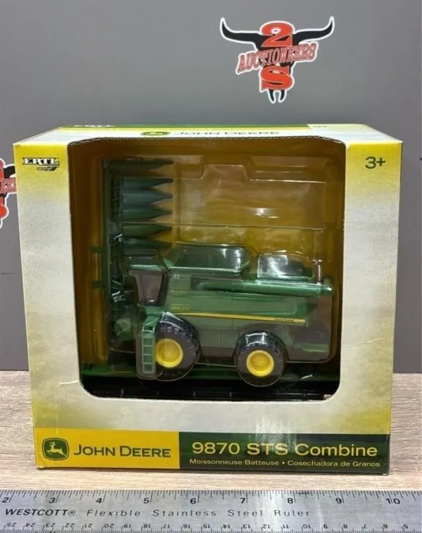 ERTL 1:64 John Deere 9870 STS Die Cast Combine.