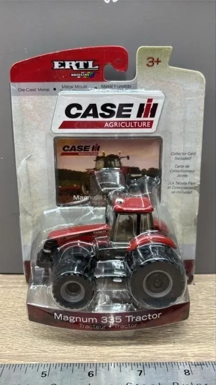 ERTL 1:64 Case Magnum 335 Die Cast Tractor.