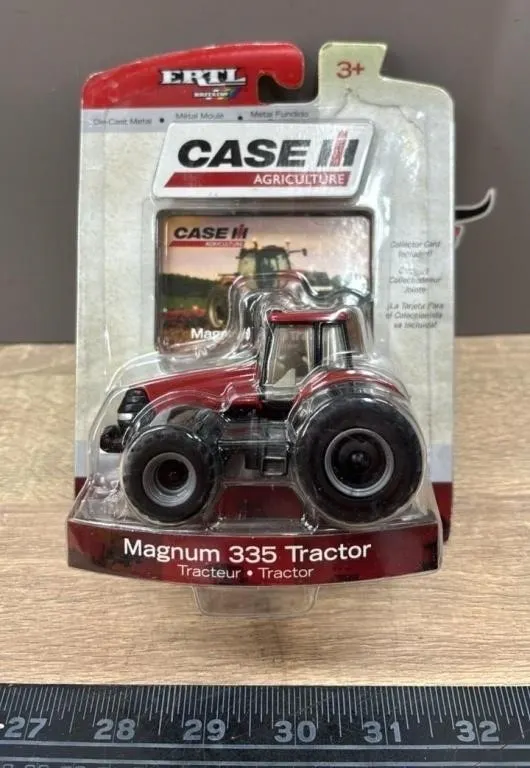 ERTL 1:64 Case Magnum 335 Die Cast Tractor.