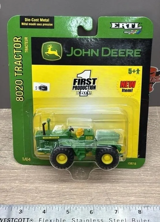 ERTL 1:64 John Deere 8020 Die Cast Tractor.