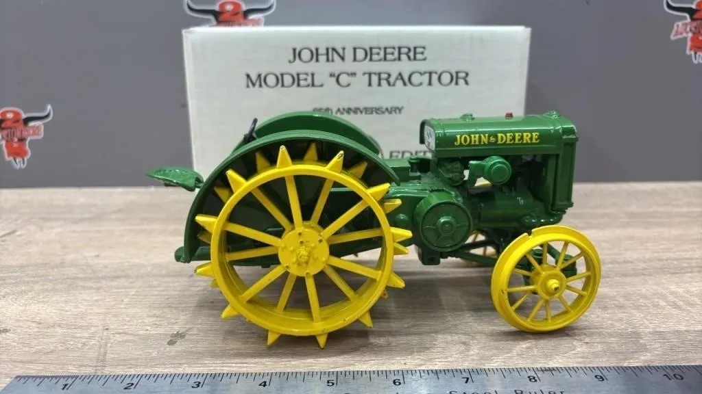 ERTL 1:16 Special Edition John Deere Model C