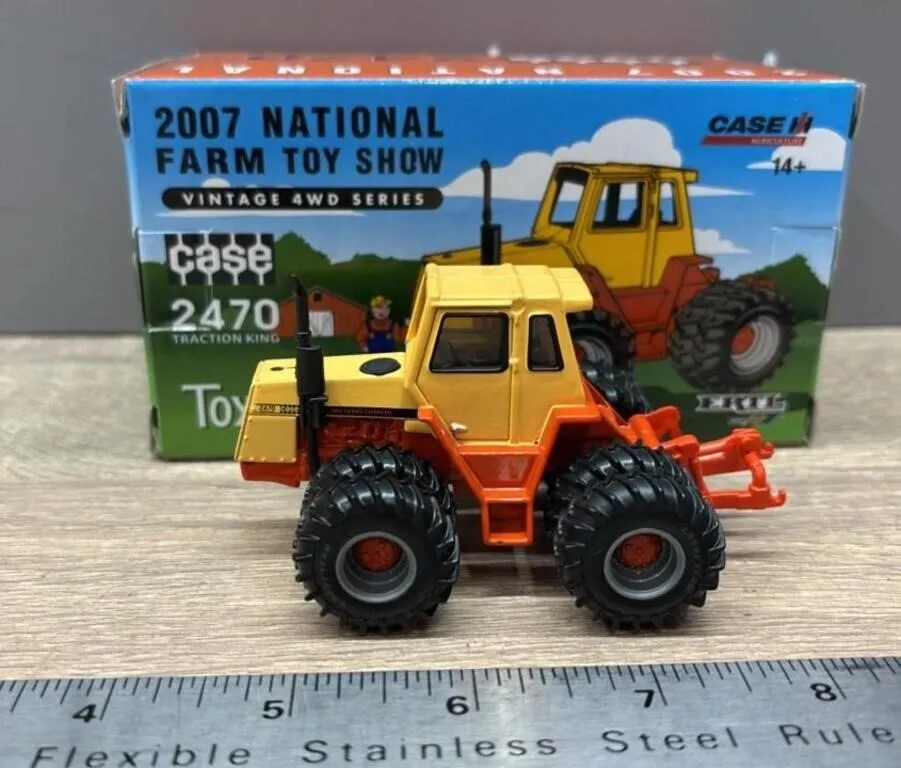 ERTL 1:64 Case 2470 Die Cast 2007 National Farm