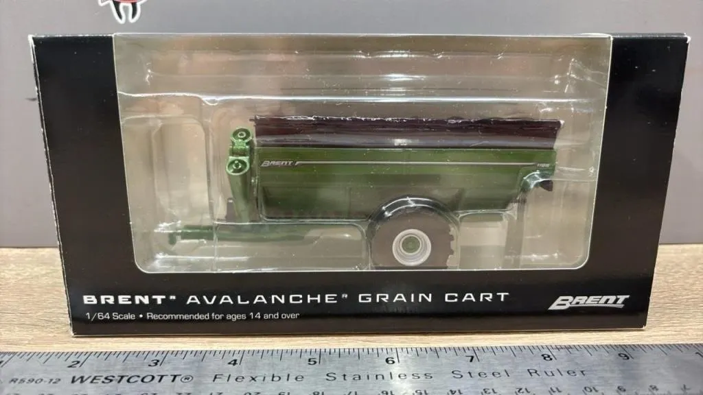 Brent 1:64 Avalanche Die Cast Grain Cart.