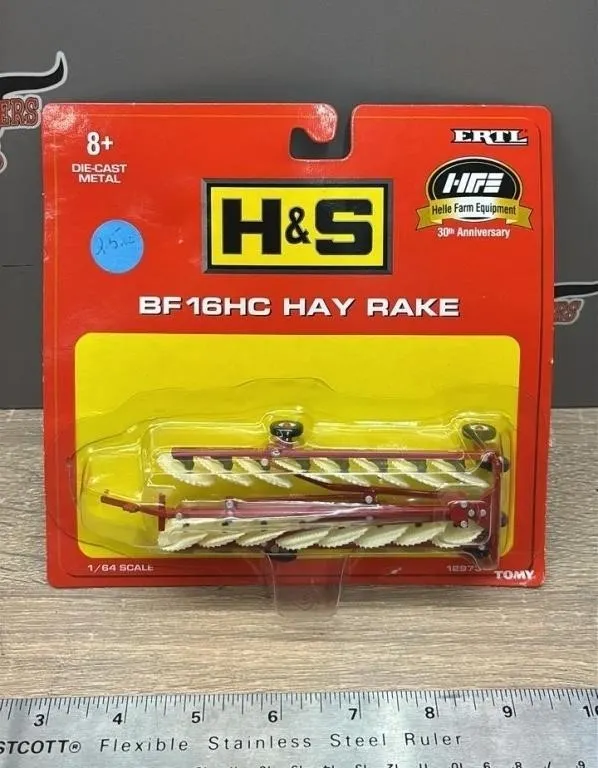 ERTL 1:64 BF16HC Hay Rake Die Cast Attachment.