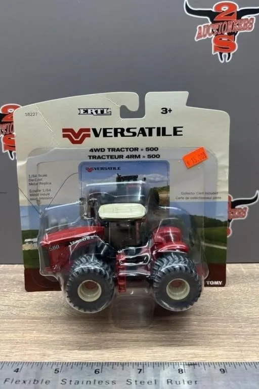 ERTL 1:64 Versatile 500 Die Cast Tractor.