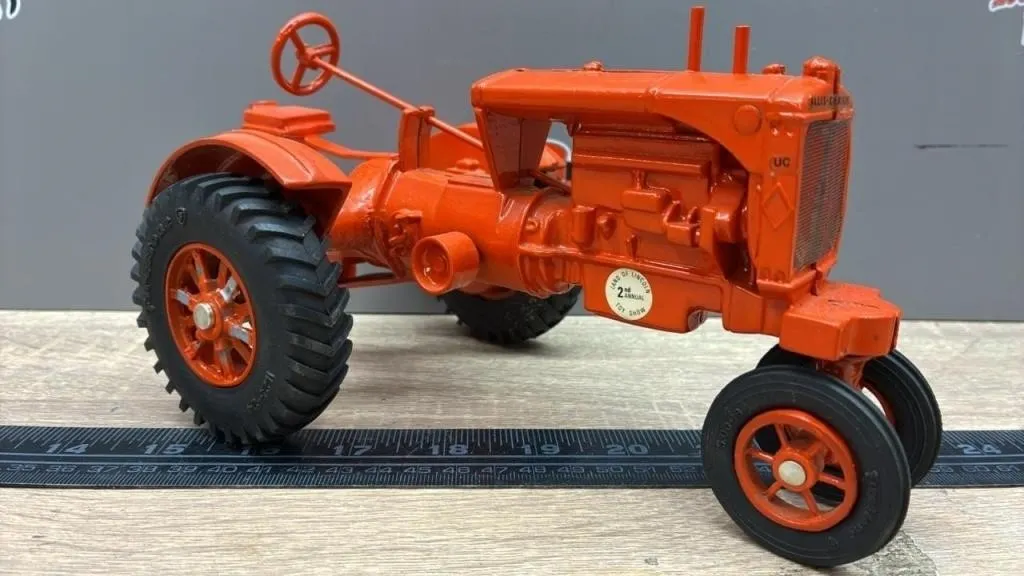 1:16 Allie Chalmers Utility Tractor. Seat Back