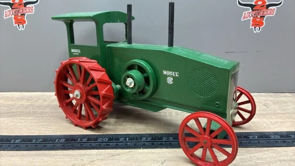1:16 Scale Models Heritage Series Mogul Kerosene