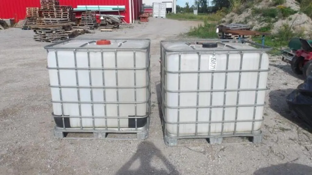 Qty Of (2) 1,000 L Totes