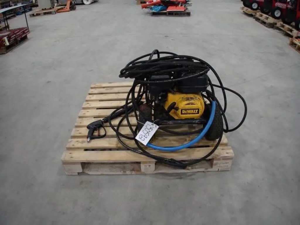 DeWalt 3,500 PSI Pressure Washer