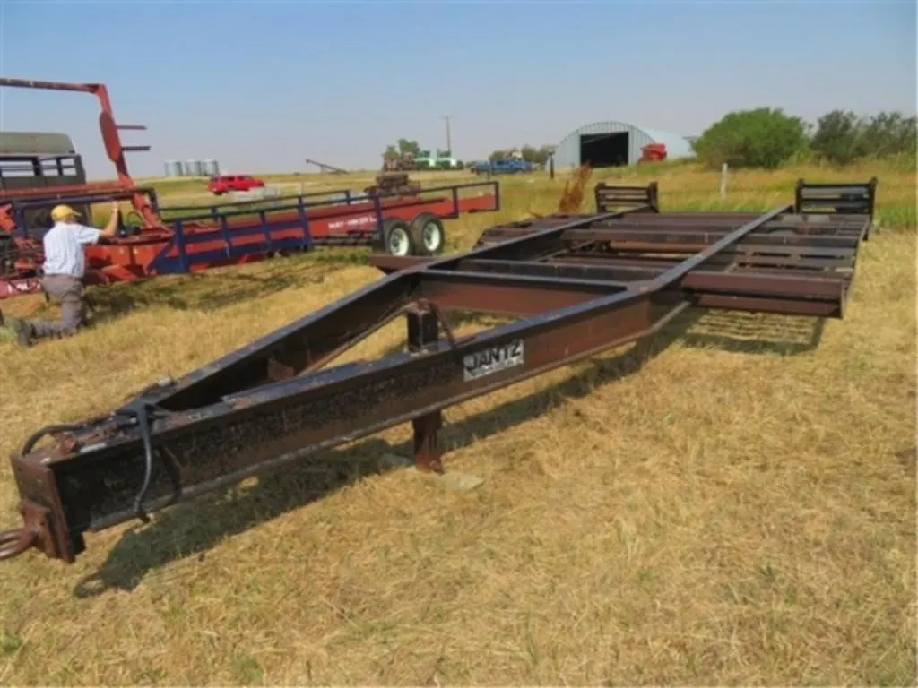 Jantz Combine Trailer w/pindle hitch