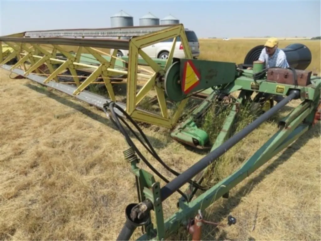 20' JD pto Swather, metal bats, 540 pto