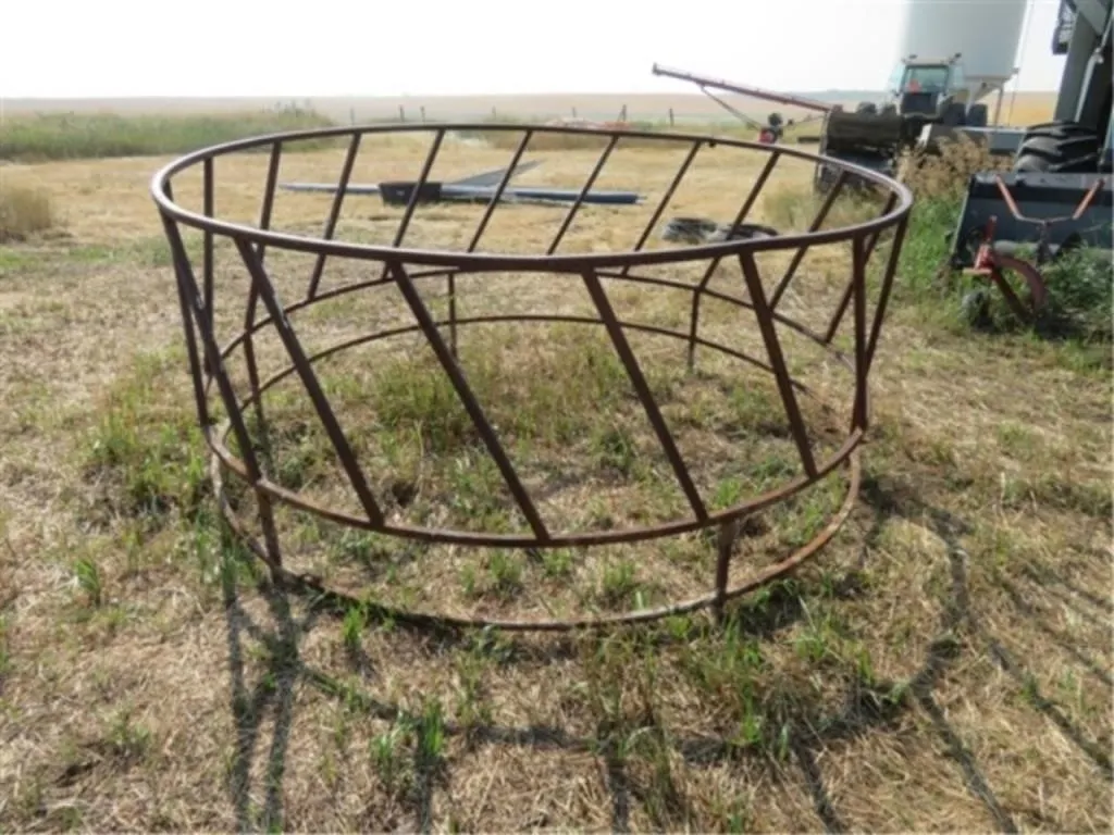 Round Bale Feeder