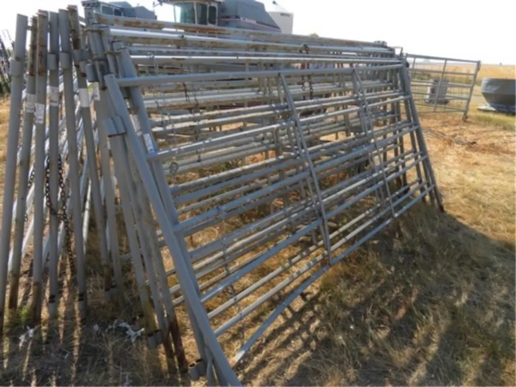 10' WW Corral Panel, 5 bar, diamond (Grey)