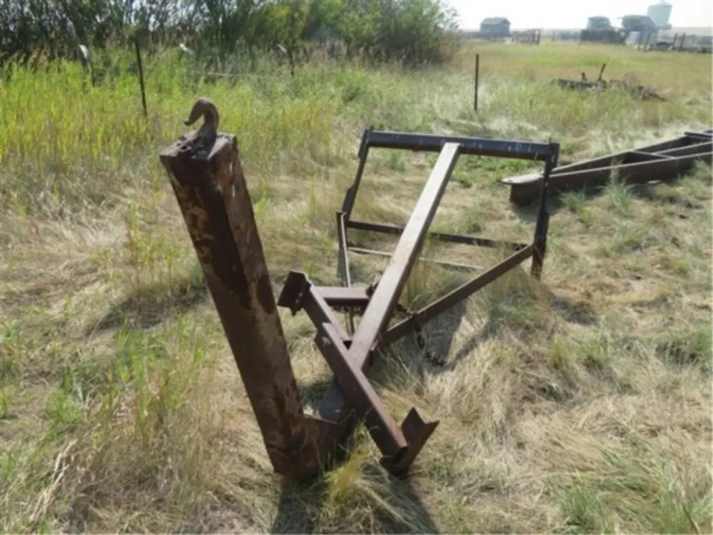 Lift & Tow Bars for AC Combines