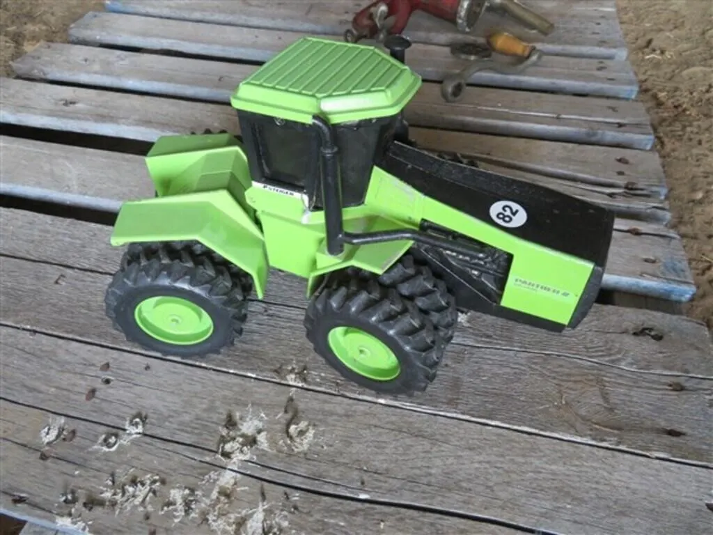 Steiger Panther 2 Toy Tractor * Meat Grinder