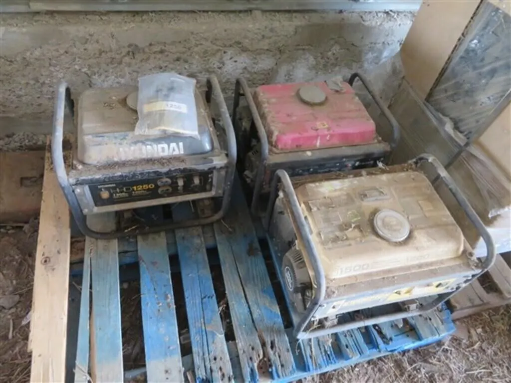 3-1200 Watt Gas Generators (need work)