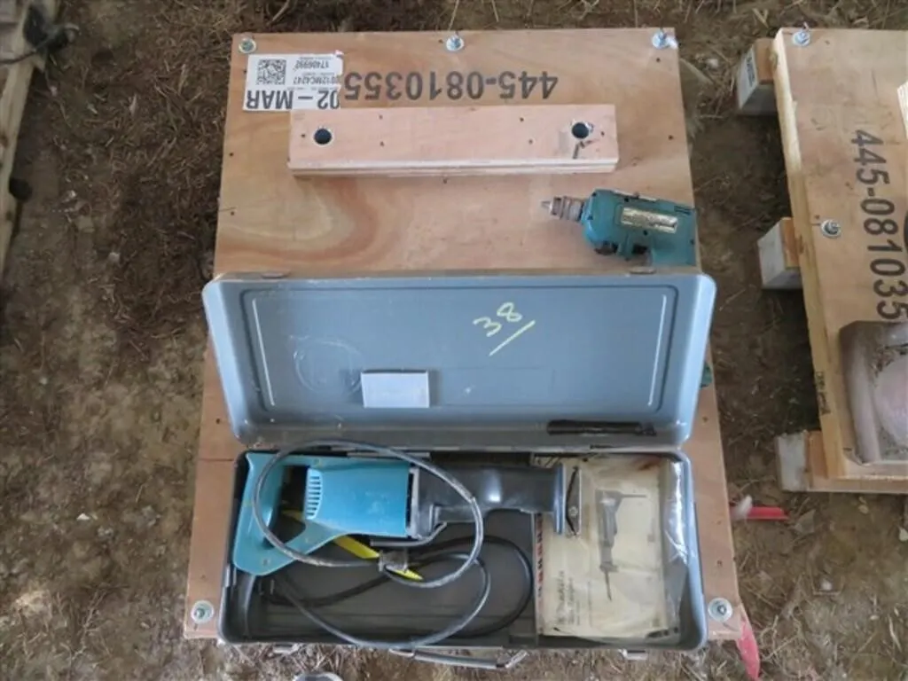 Makita Reciprocating Saw & Drill