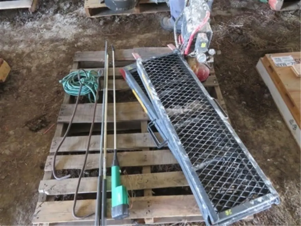 Stock Prods * Ramps * Sm. Air Compressor