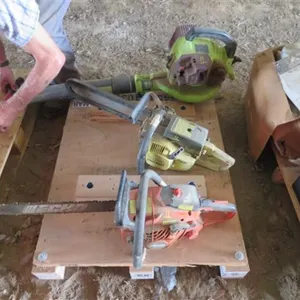 2 Chain Saws * Leaf Blower