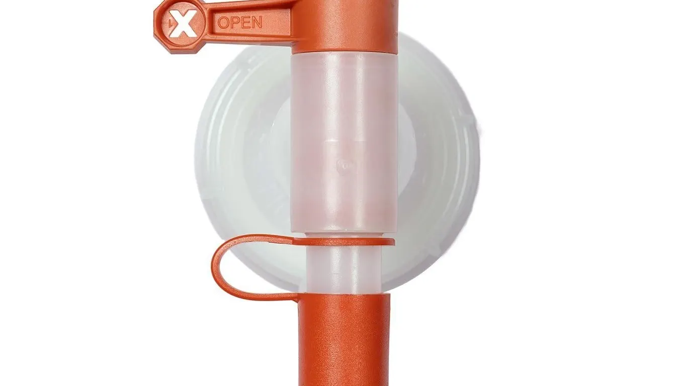 Arm Hammer Dispensing Valve for 5 Gal Jug White
